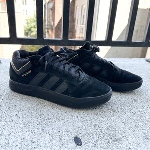 Adidas Tyshawn Core Black Gold size 7.5